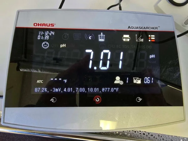 Ohaus Aquasearcher AB33PH pH meter, electrode holder, and probes (Pre-owned) - Image 3